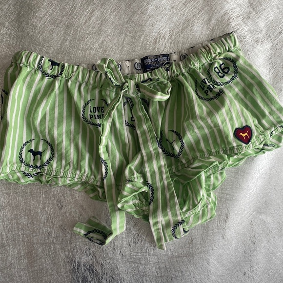 VINTAGE UNIVERSITY OF PINK VICTORIAS SECRET SHORTS MEDIUM - Picture 1 of 5